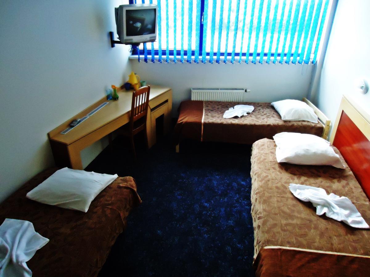 Tanagra Hotel Вилнюс Екстериор снимка
