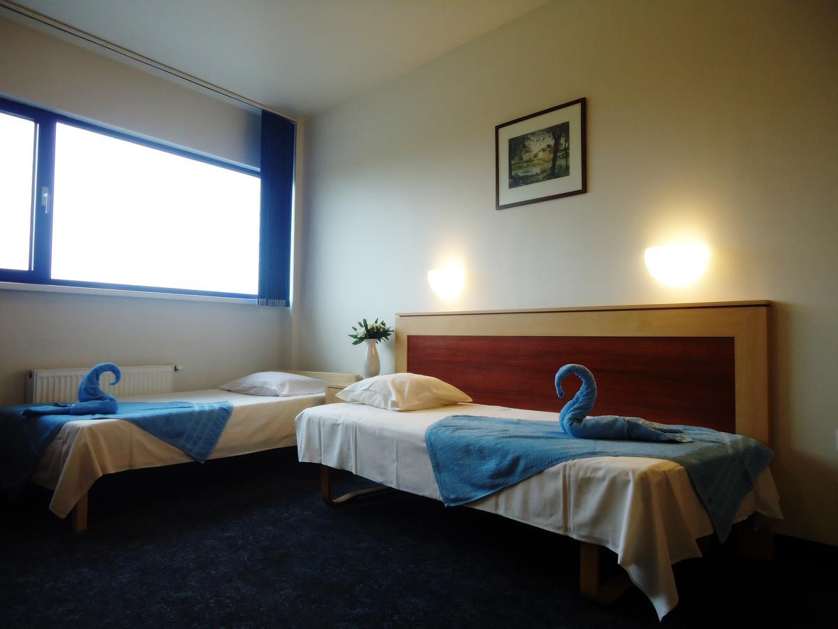 Tanagra Hotel Вилнюс Екстериор снимка