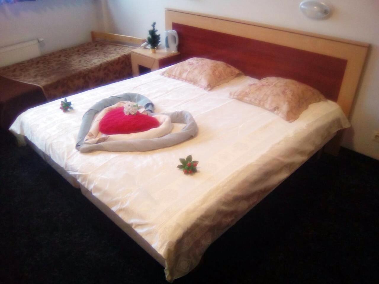 Tanagra Hotel Вилнюс Екстериор снимка